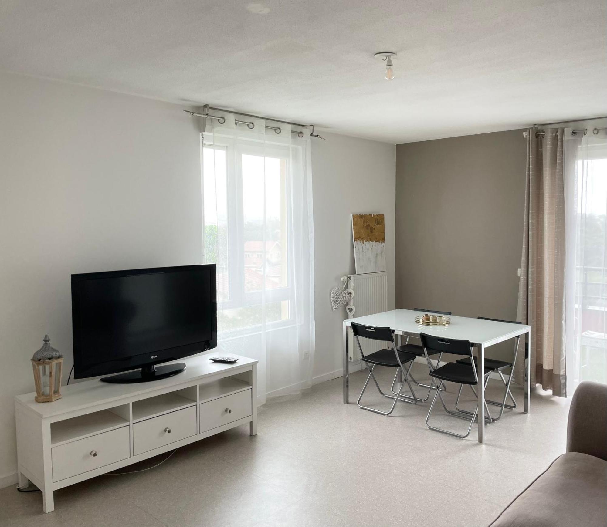 Grand T2 Spacieux Tres Calme Bron Eksteriør bilde